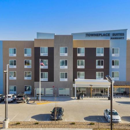 Towneplace Suites By Marriott Hays Exteriér fotografie
